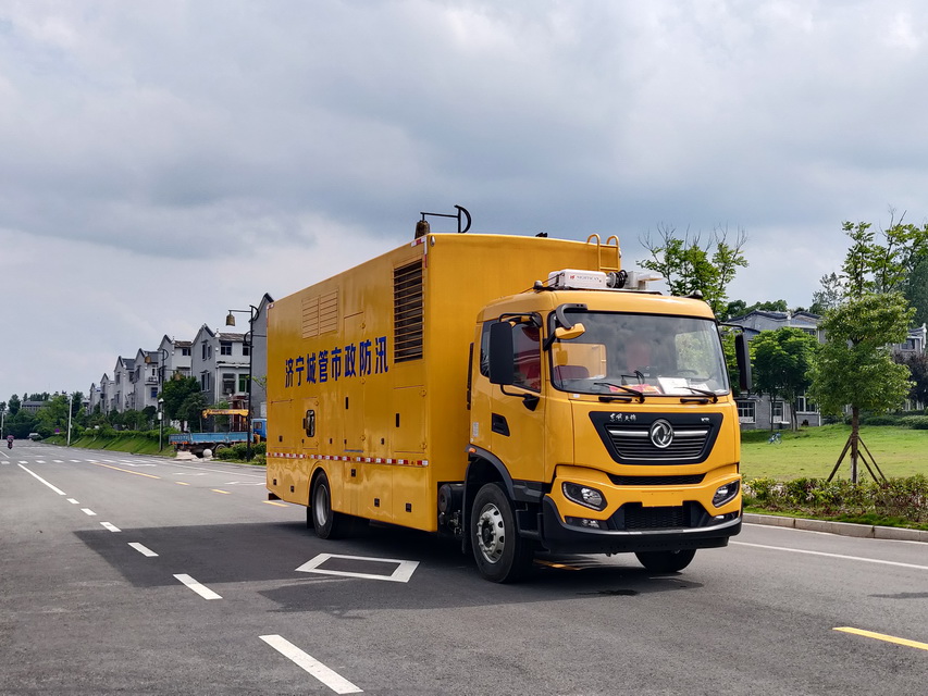 東風(fēng)天錦5000方流量排水車